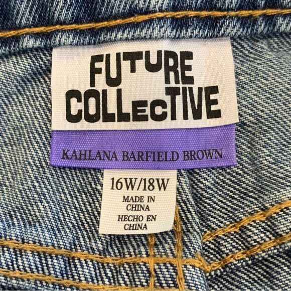 Future Collective Mid Rise Boyfriend Jeans Size 16w/18W - Picture 7 of 11